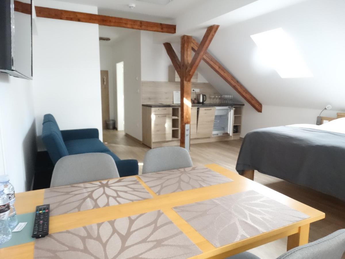 Hotel Garni Villa Areka Cesky Krumlov Luaran gambar